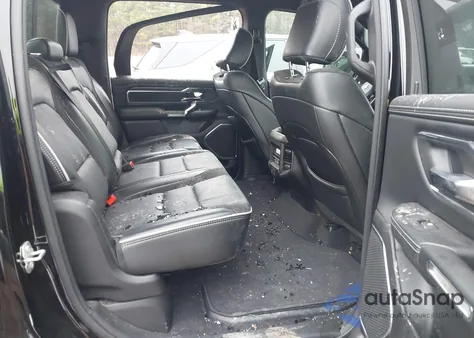 2025 Ram 1500 Laramie 4X4 5'7 Box z USA, uszkodzony, nr VIN 1C6SRFJP8SN567423